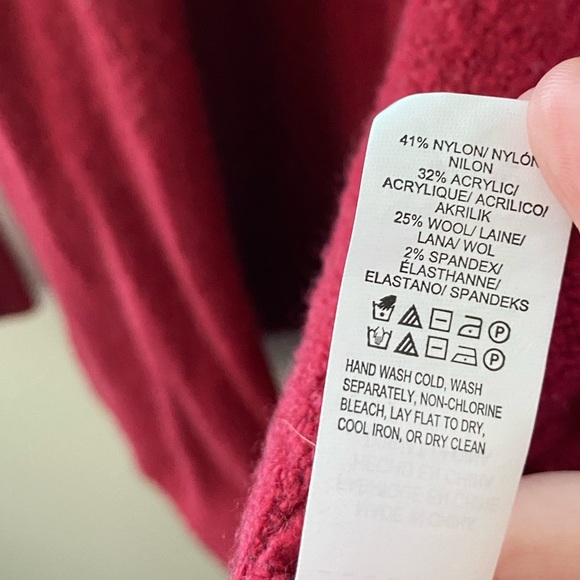 Women’s Lucky Brand Red Wool Blend Texture Stitch Cardigan Sweater Size XS - Picture 6 of 6